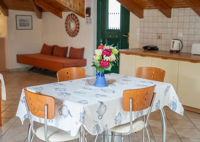 Faos Luxury * Agia Efimia