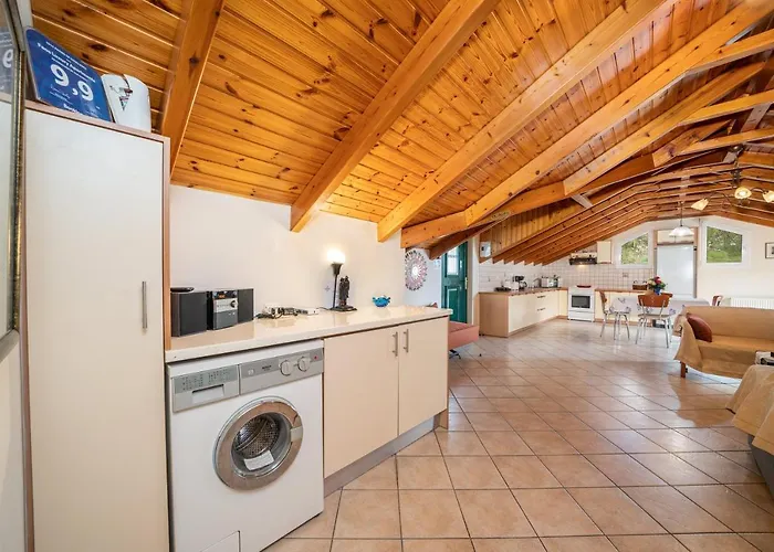 Faos Luxury Apartment