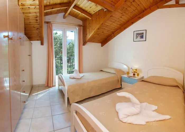 Faos Luxury Apartment *