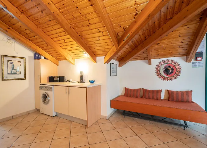 Faos Luxury Apartment