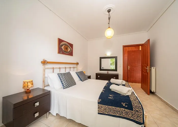 Daire Faos Luxury Agia Efimia