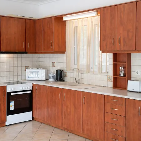 Faos Luxury Apartment Agia Efimia