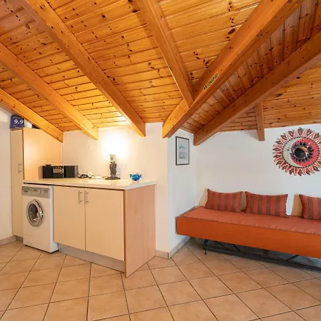 Faos Luxury Apartman