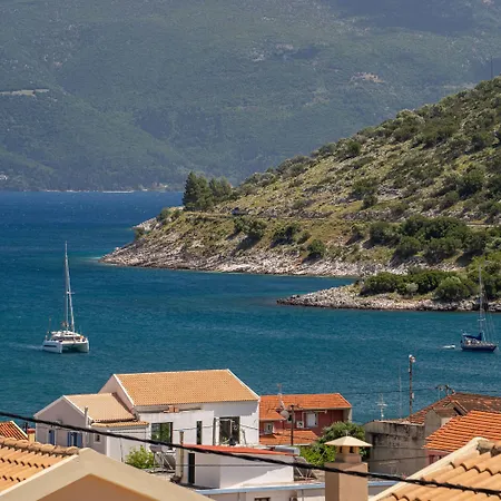 アパート Faos Luxury Agia Efimia